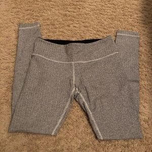 Lululemon full length chevron pattern legging